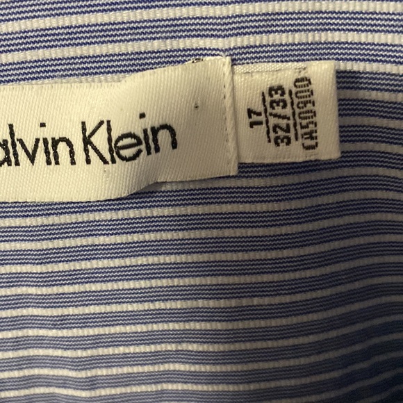 Mens dress shirt by Calvin Klein - Picture 4 of 5